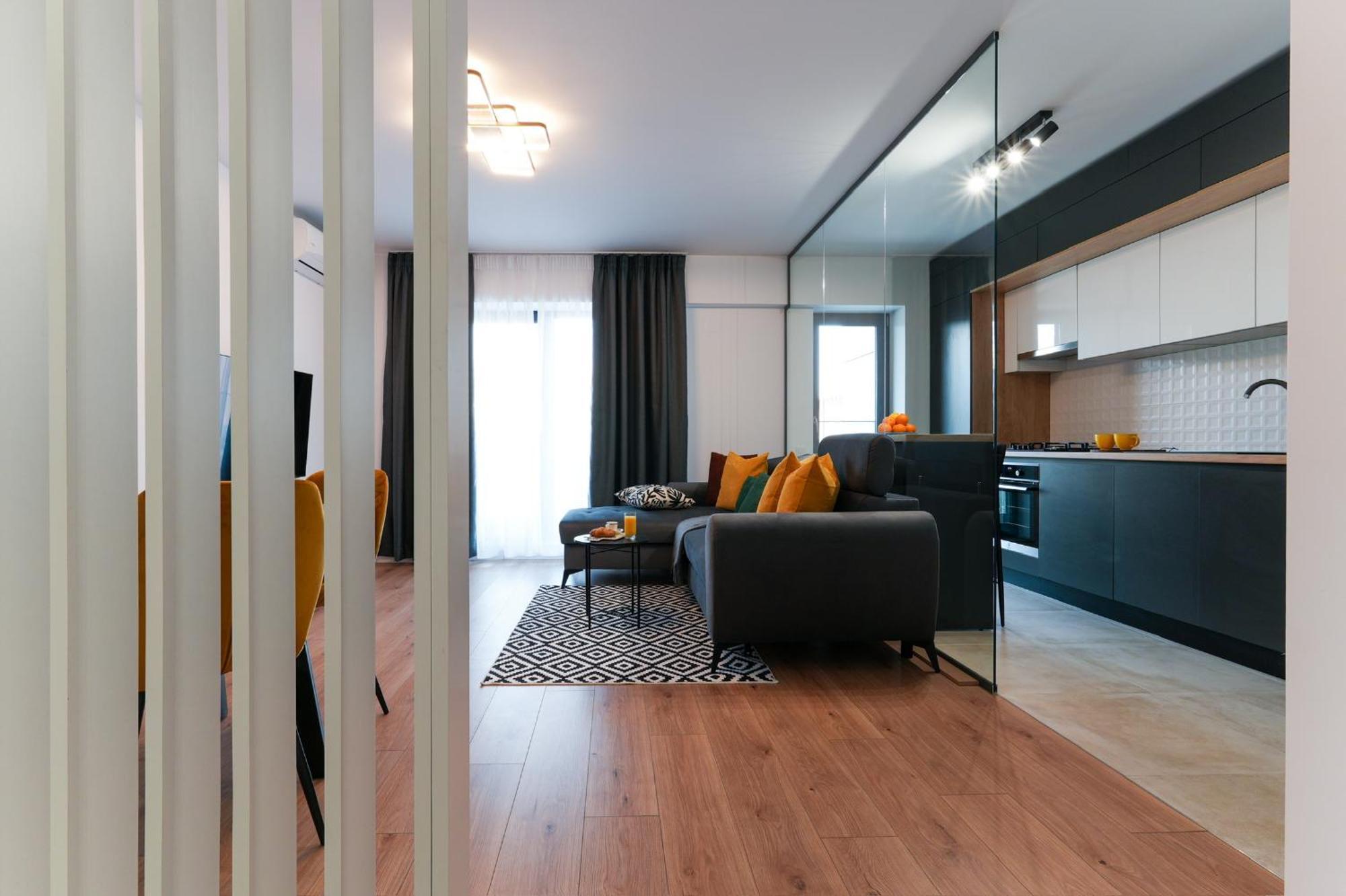 Sandra - Park-View Apt With Balcony & Parking Bucarest Esterno foto